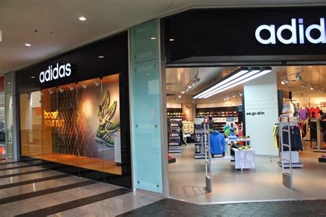 adidas multiplaza.